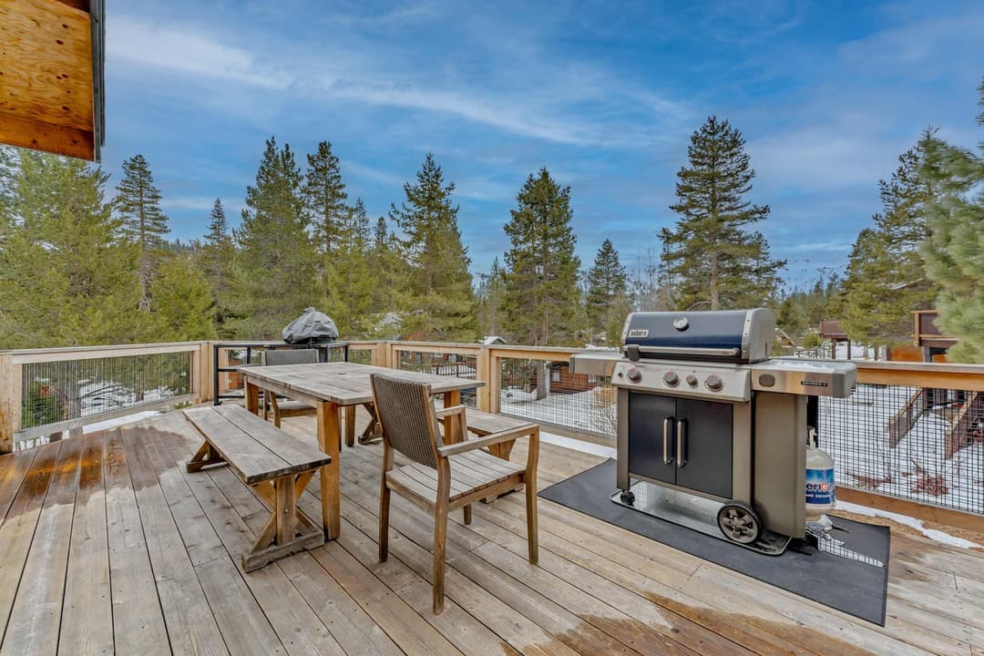 Stunning Mountain Gem - Image 3