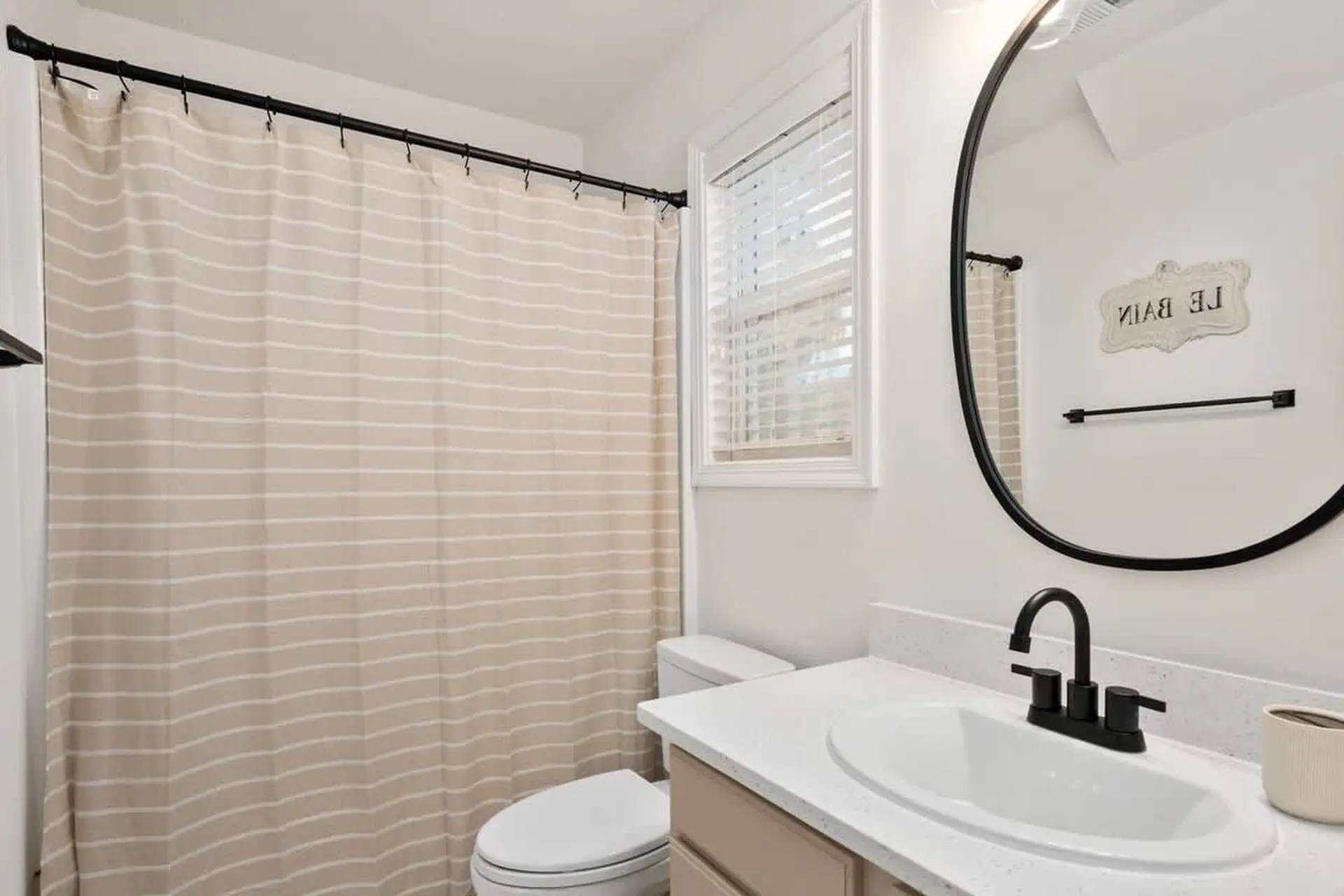 Yellow Lotus - Image 29