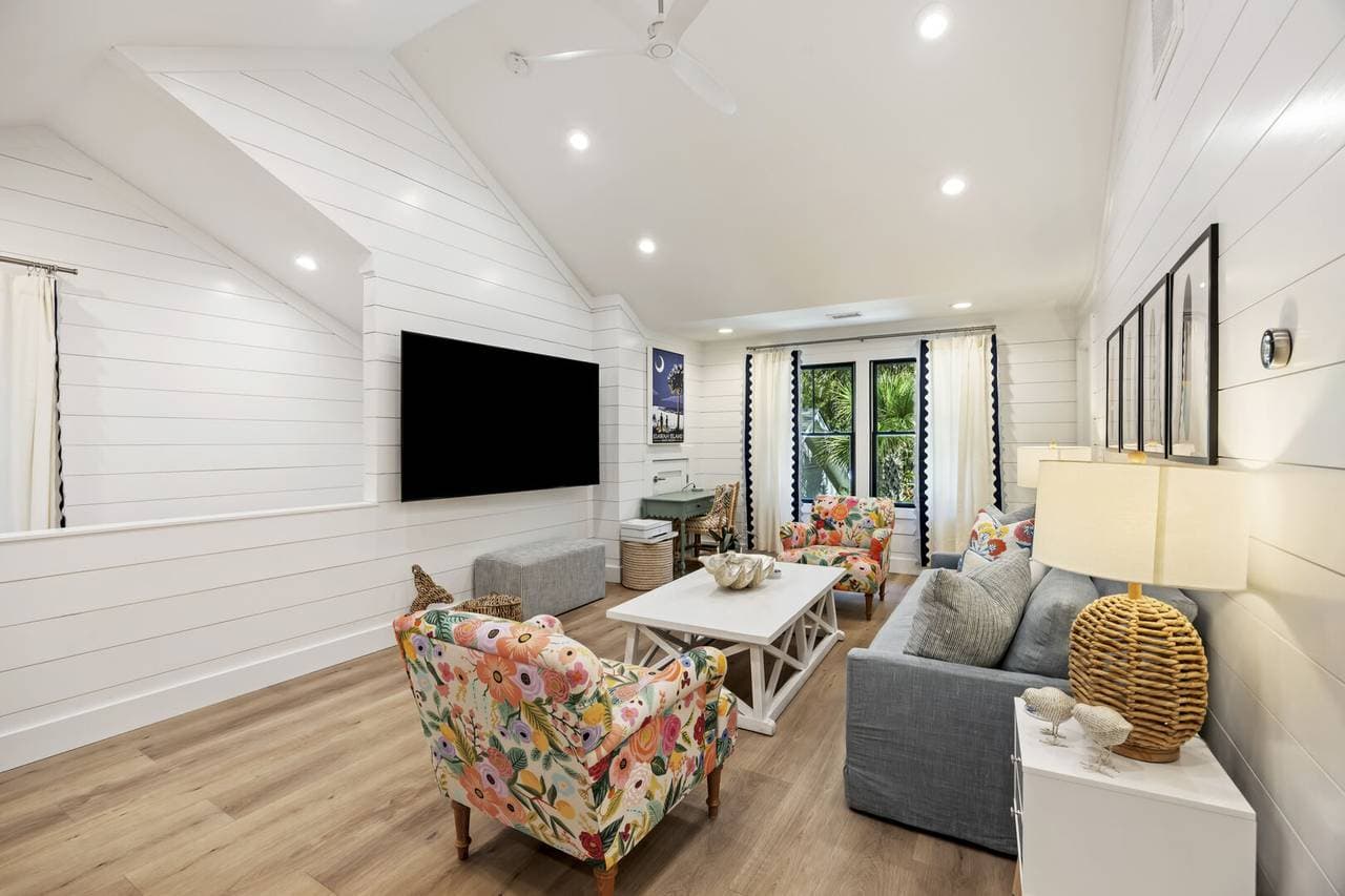 Beach Days on Conifer - Image 23