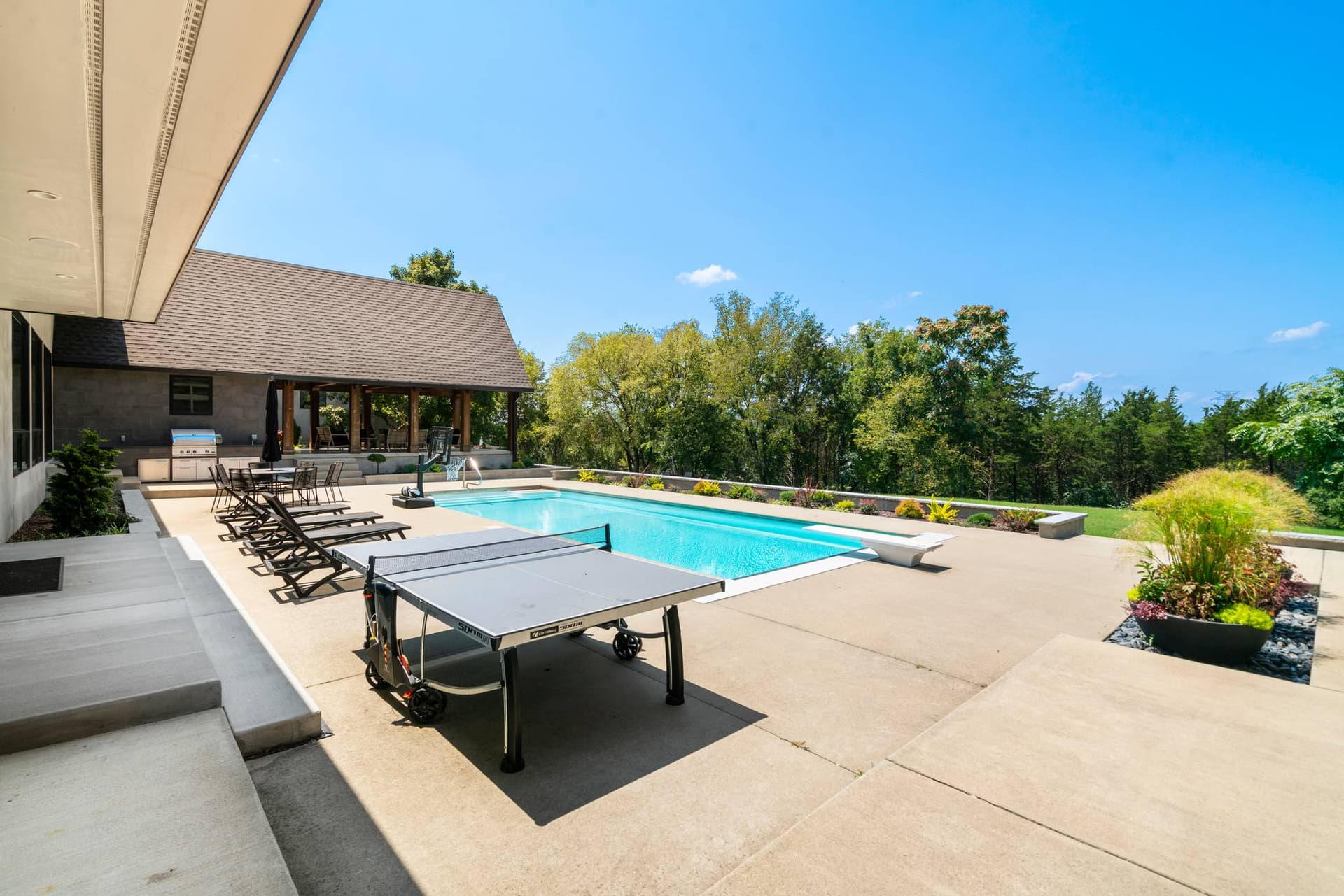 Nashville Sanctuary - Image 2