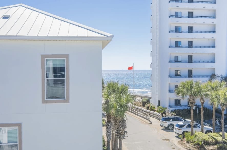 Beach Music - Image 3