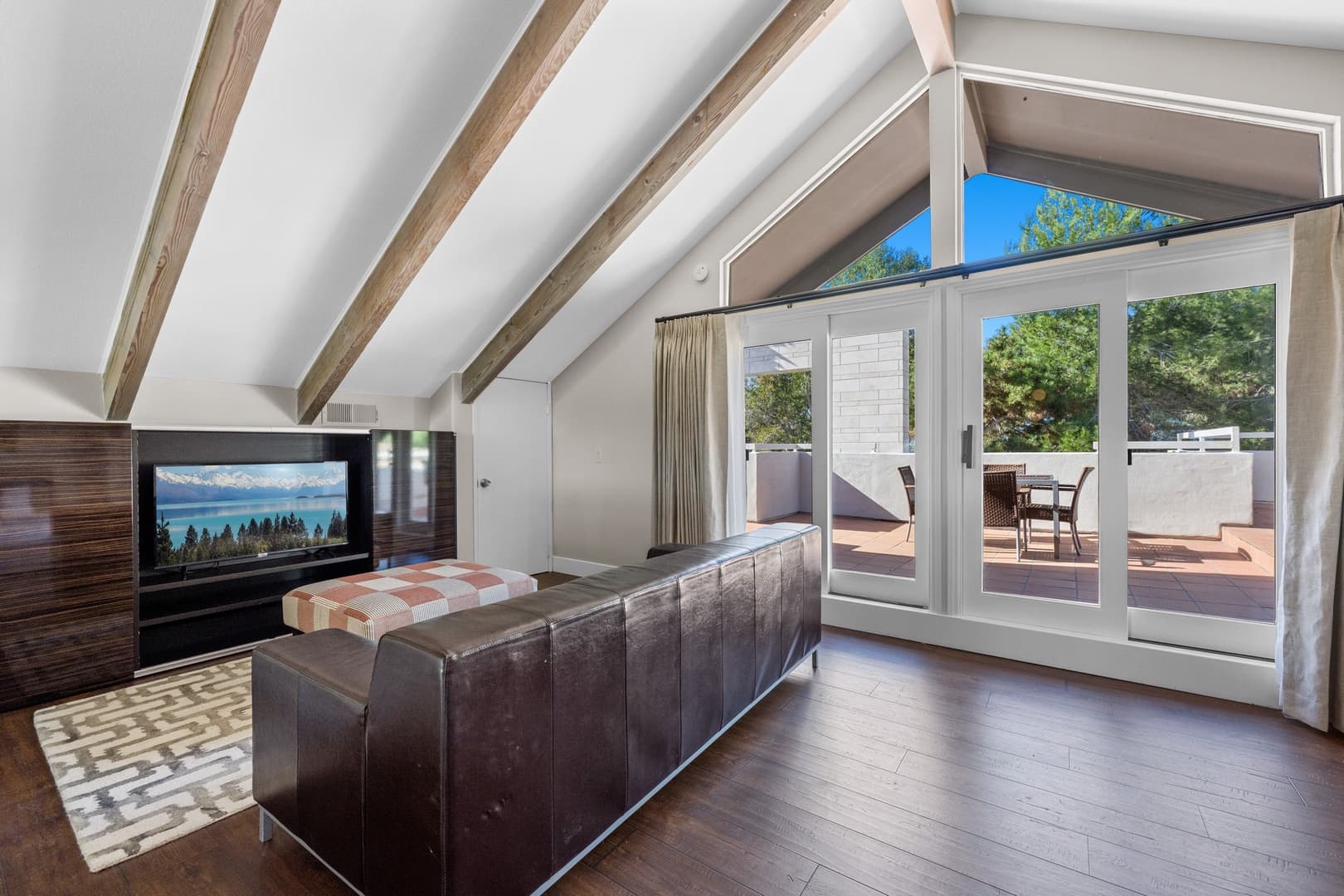 Endless Panorama - Image 37