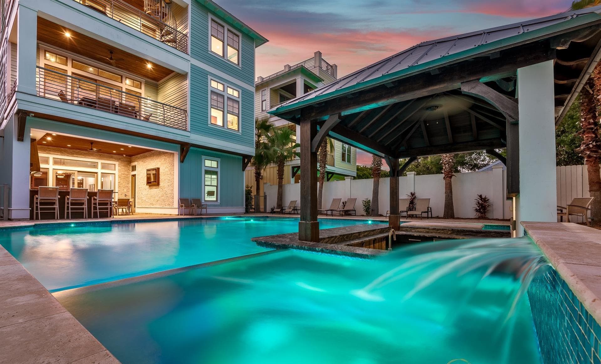 Life Aquatic Villa - Image 93