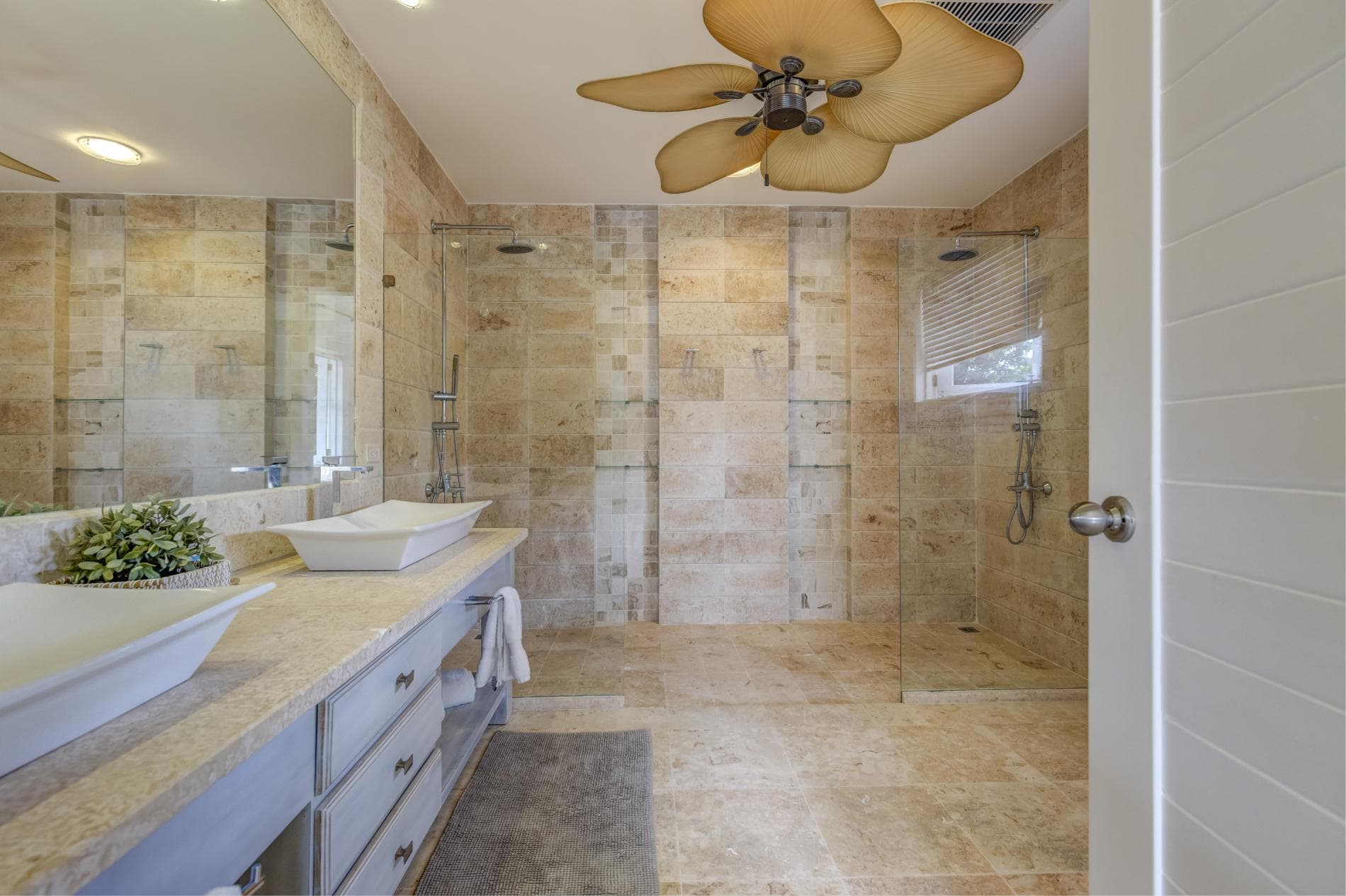 Hacienda A13 - Image 21