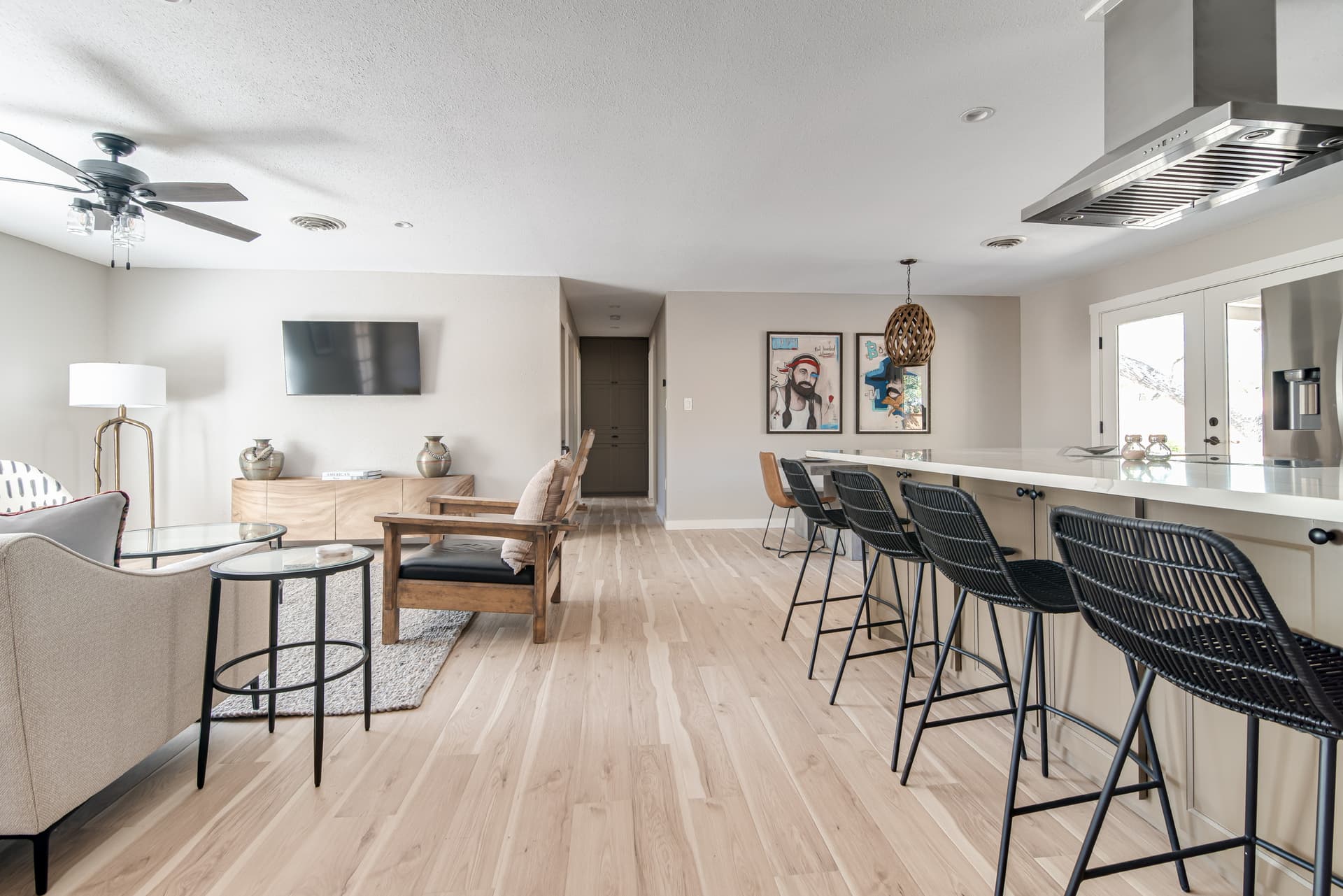 Gateway to the Sun - Image 20