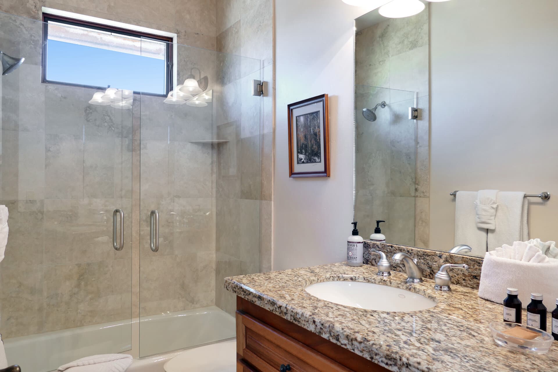 Point Place Lodge - Image 12