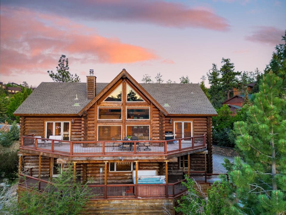 Eagle Ridge Retreat - Image 1