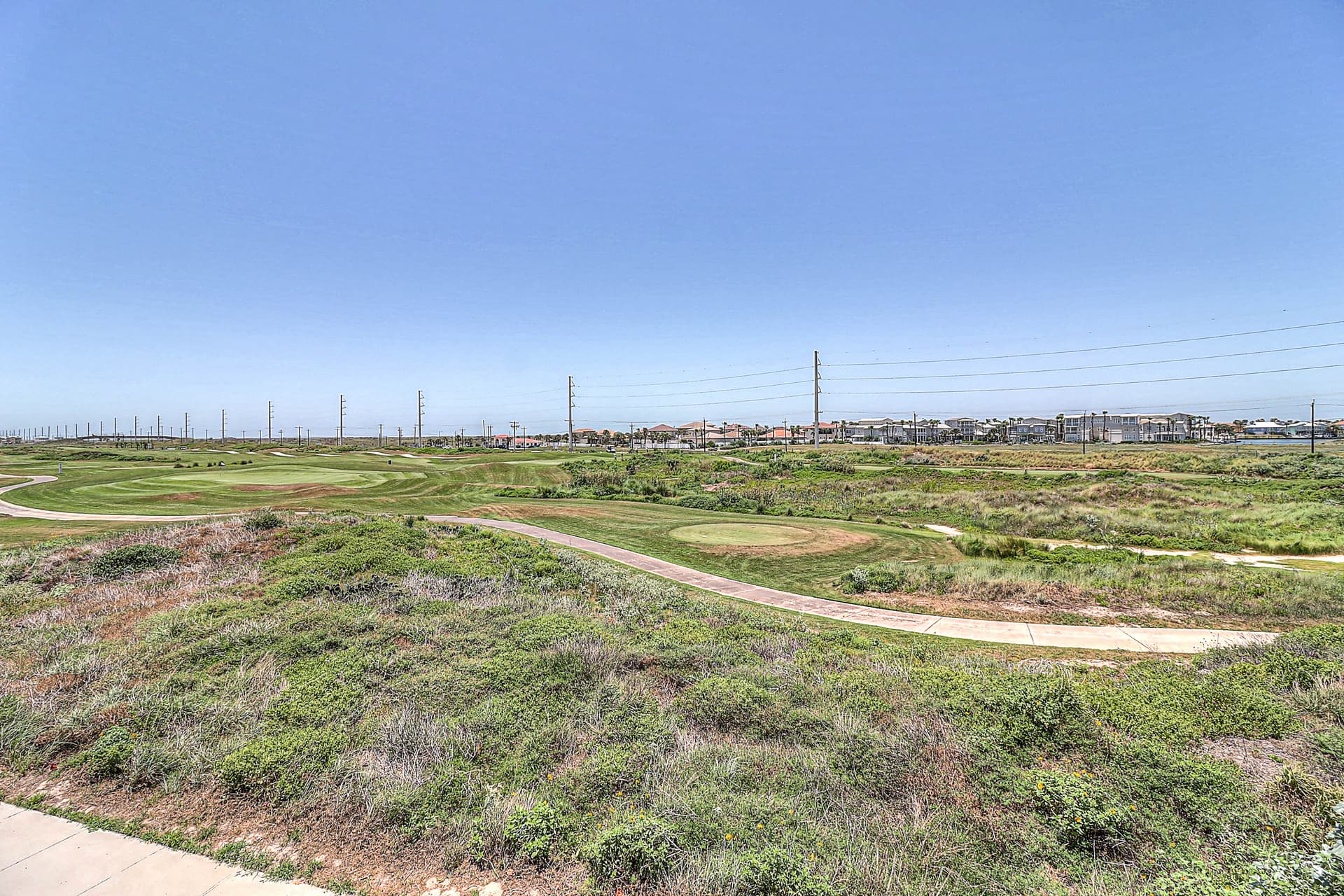 Coastal Oasis House - Image 35