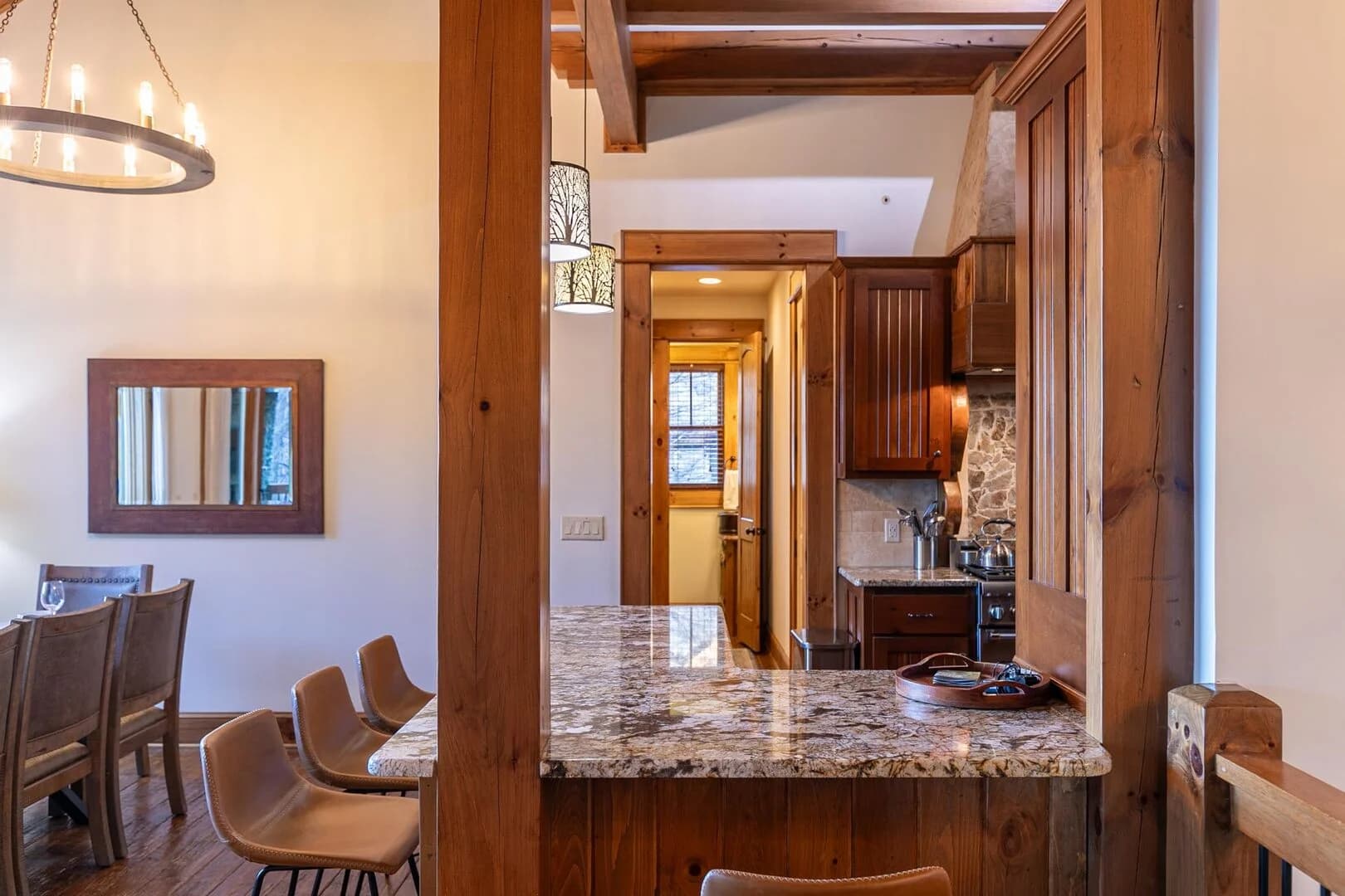 Blue Hole Lodge - Image 11