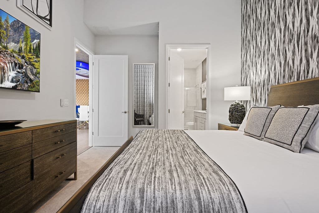 The Stunning Bear's Den Estate - Image 17