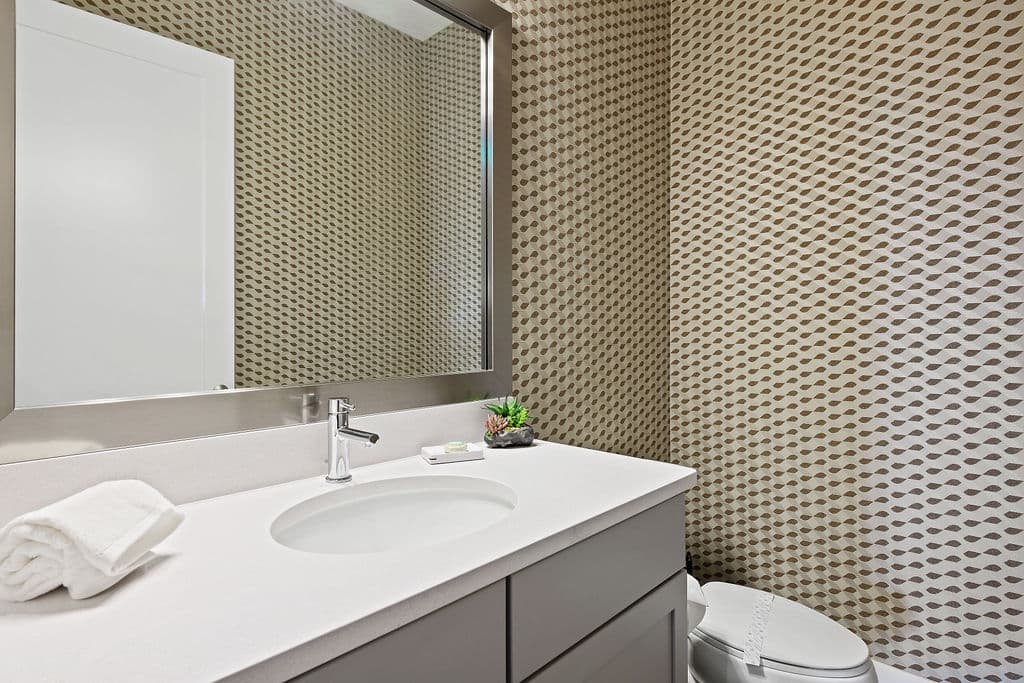 The Stunning Bear's Den Estate - Image 43