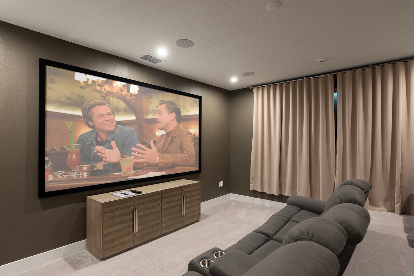 The Bright Bear's Den Oasis - Image 6