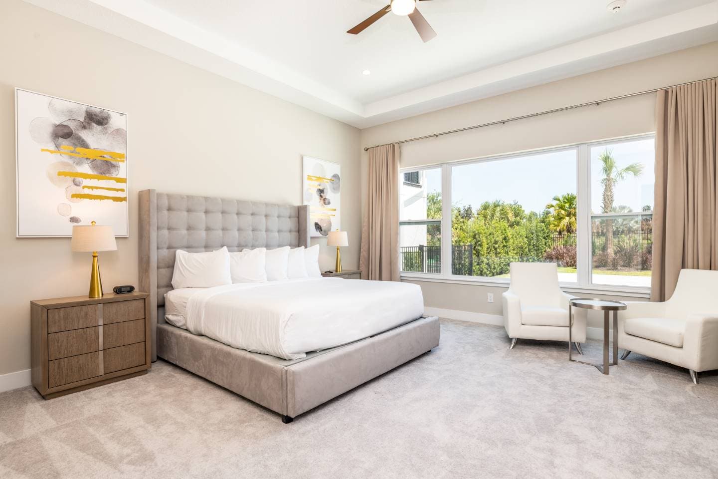 The Bright Bear's Den Oasis - Image 5