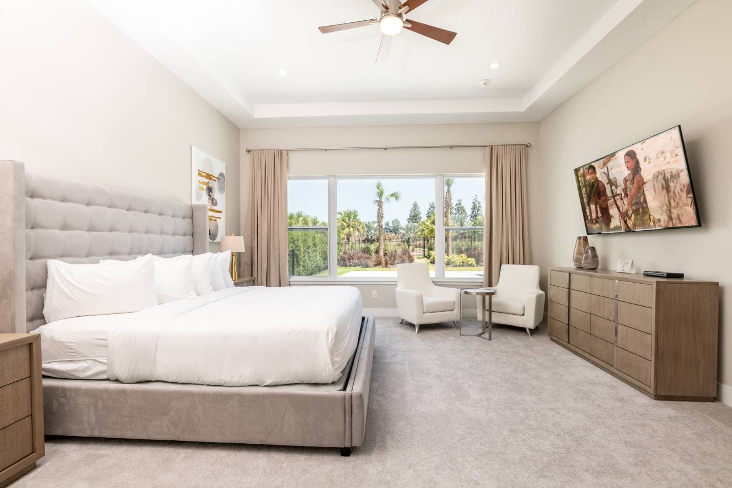 The Bright Bear's Den Oasis - Image 10