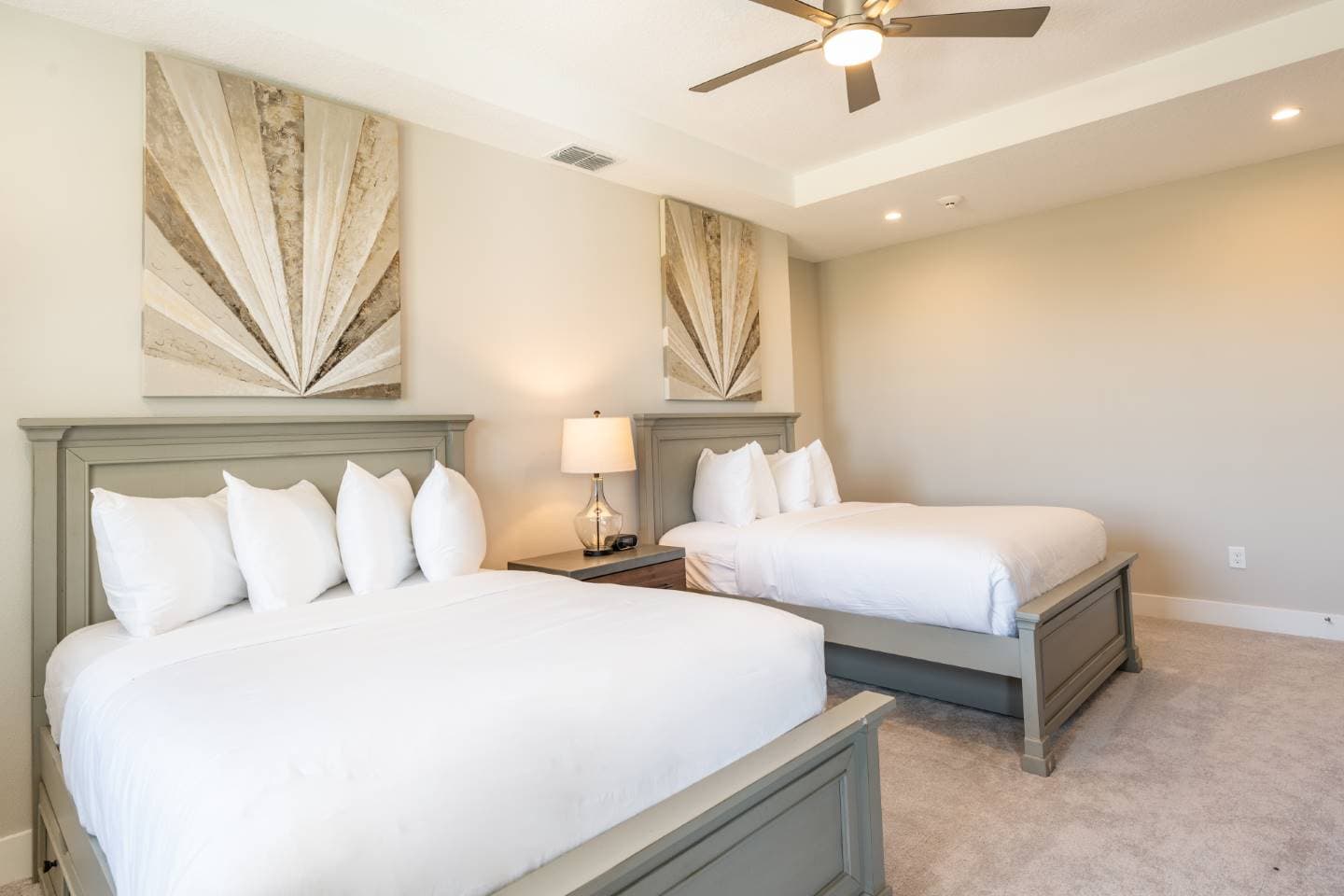 The Bright Bear's Den Oasis - Image 29