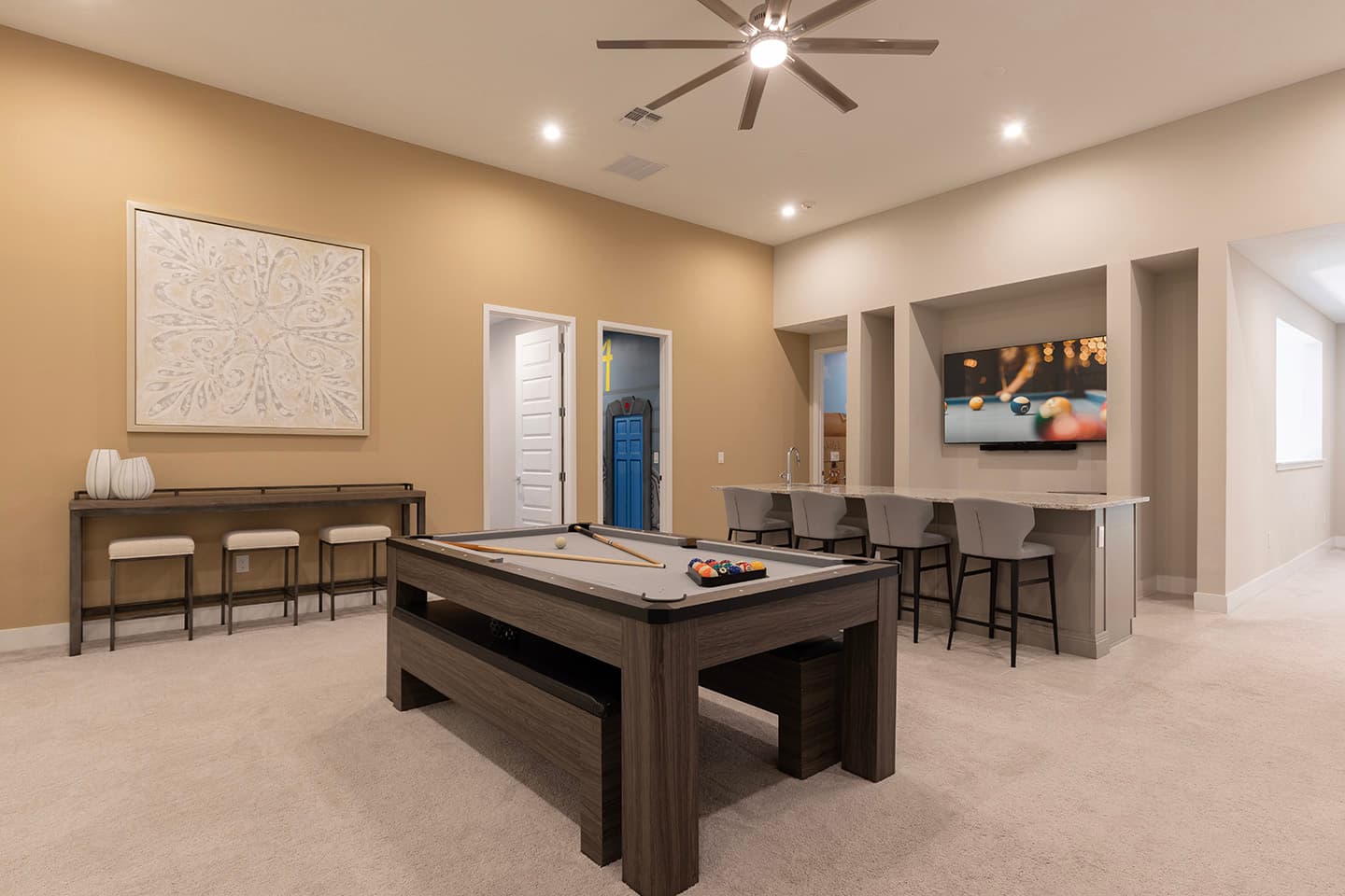 The Bright Bear's Den Oasis - Image 43