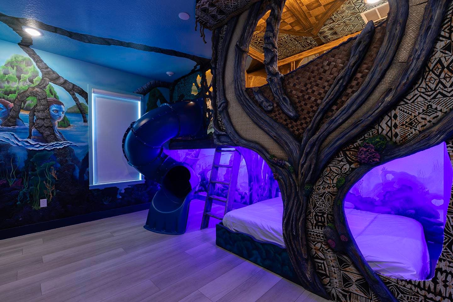 Magnificent Bear's Den - Image 2