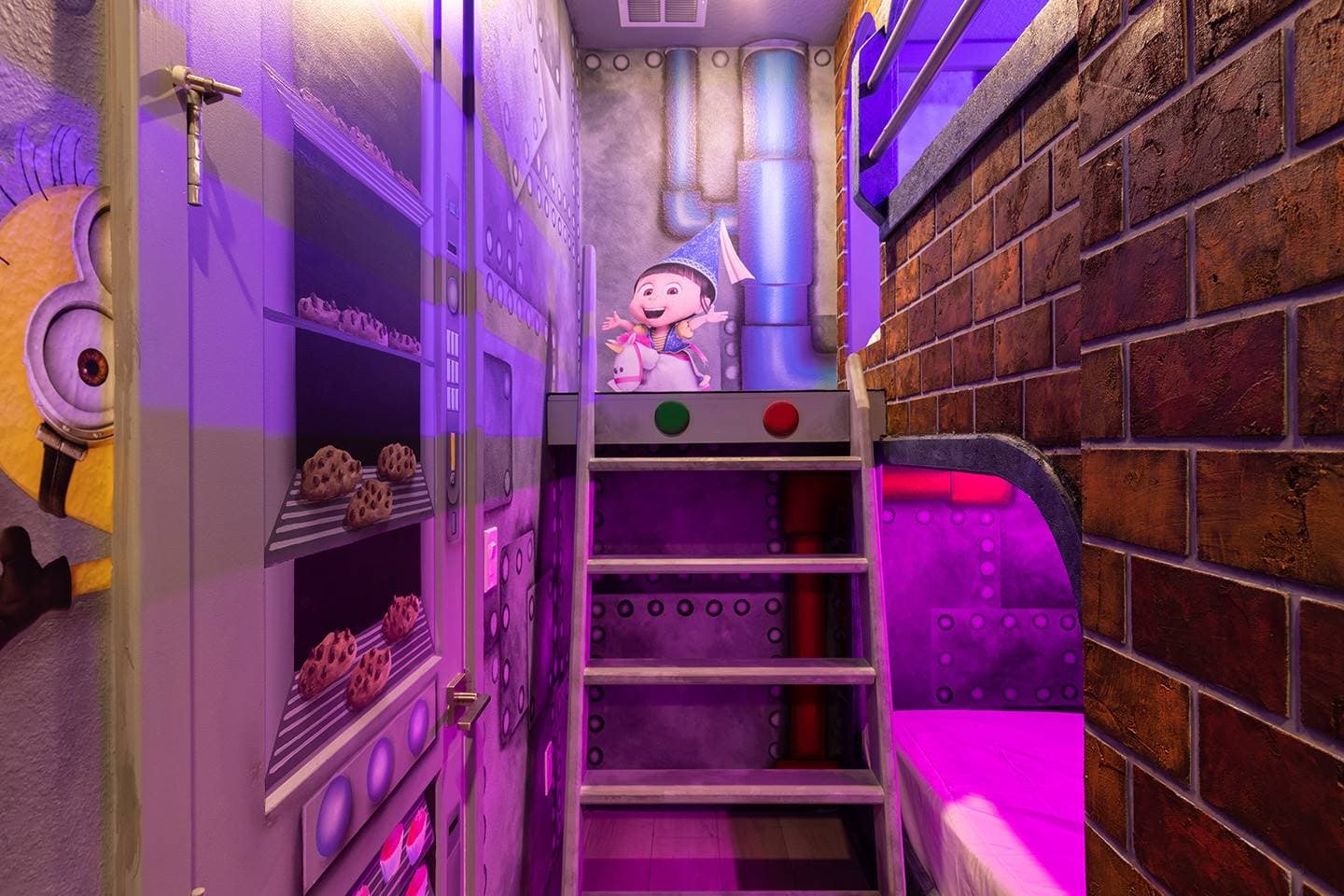 Magnificent Bear's Den - Image 23