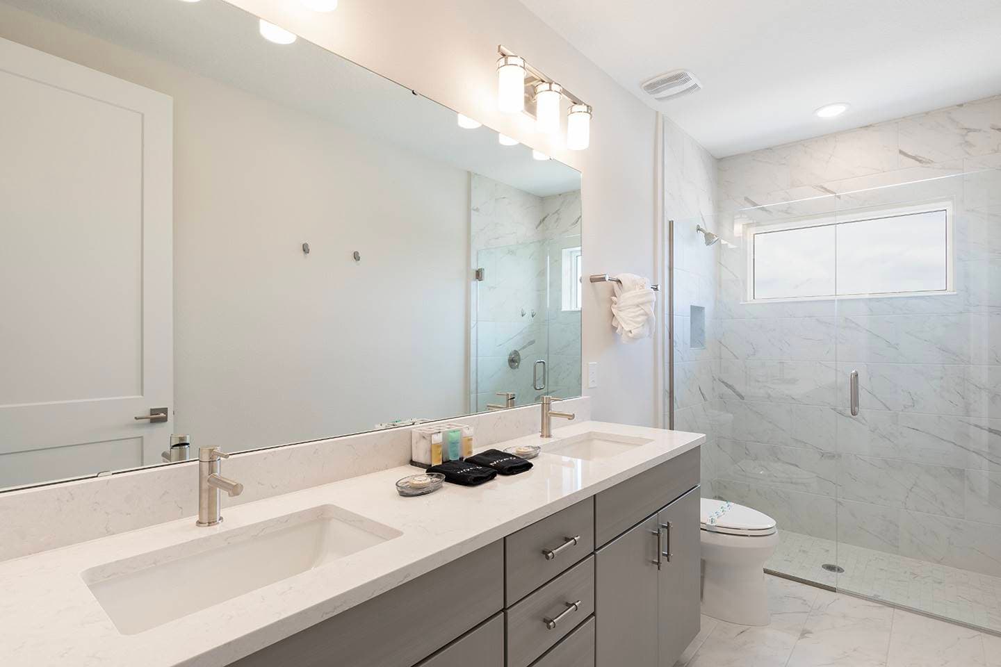 Magnificent Bear's Den - Image 30