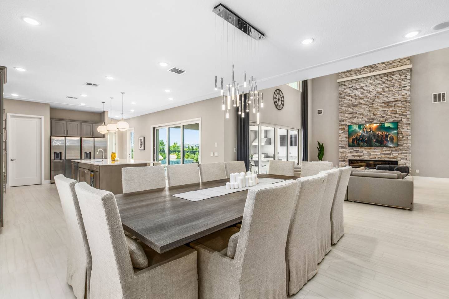 The Modern Bear's Den Estate - Image 20