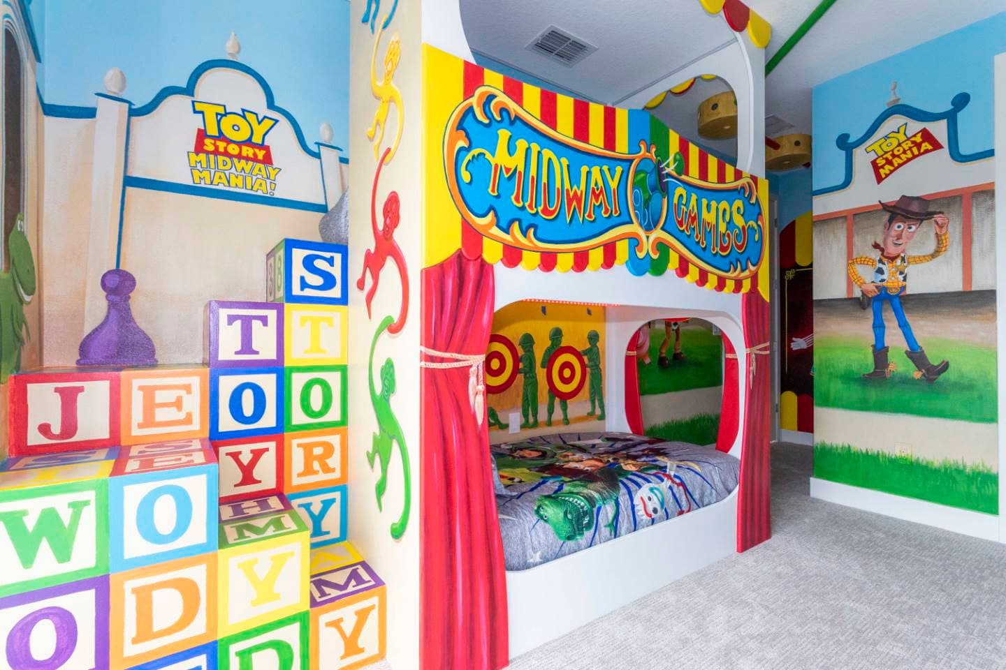 Kissimmee Mansion - Image 4