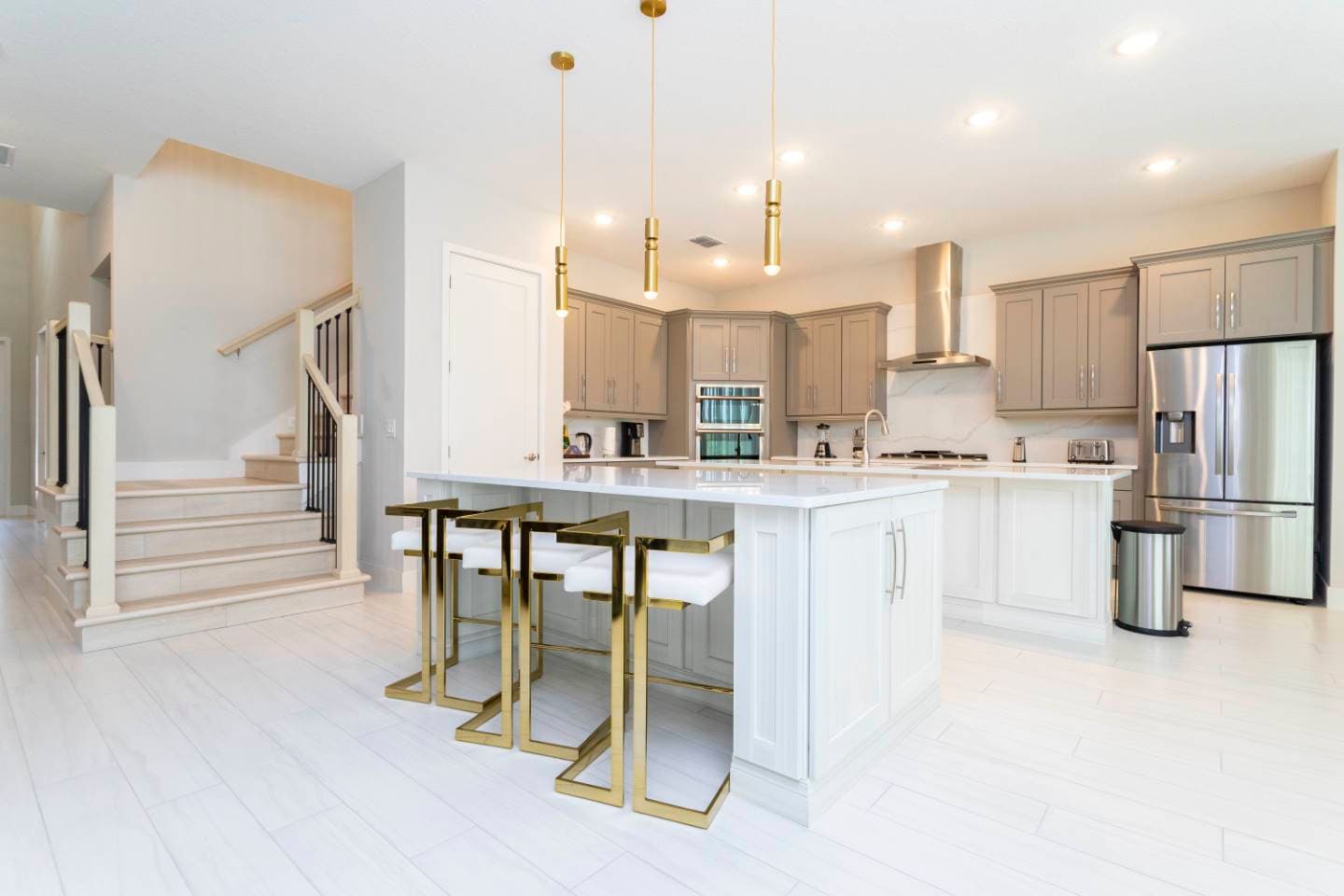 Kissimmee Mansion - Image 12