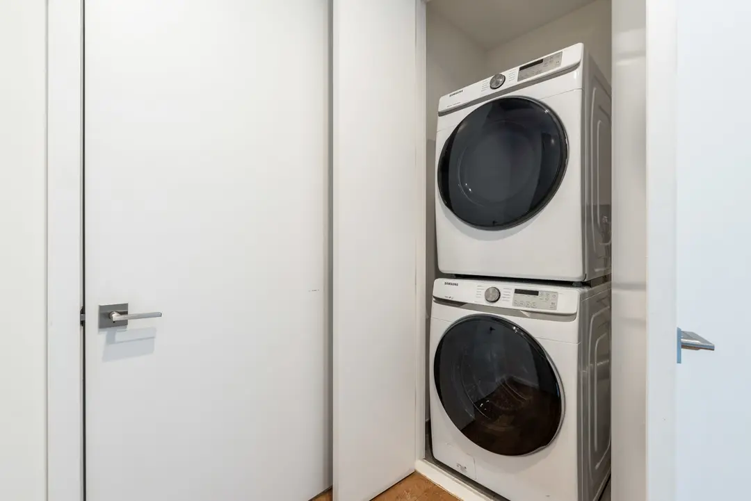 Lafayette - Image 10