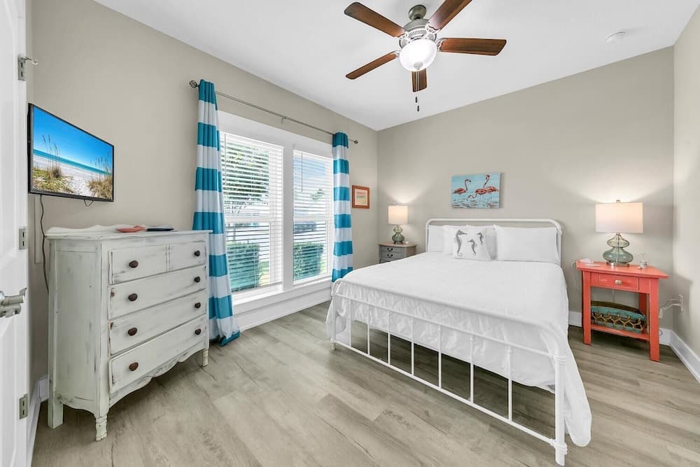 Beach Life - Image 10