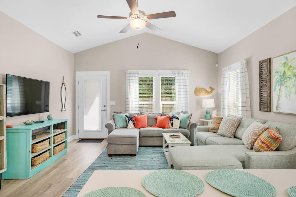 Beach Life - Image 25