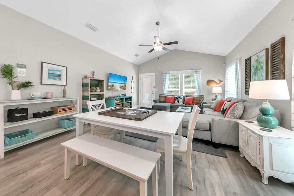 Beach Life - Image 29