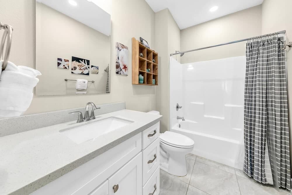 Beach Life - Image 33