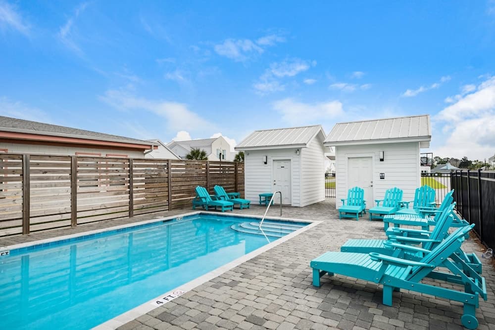 Beach Life - Image 3