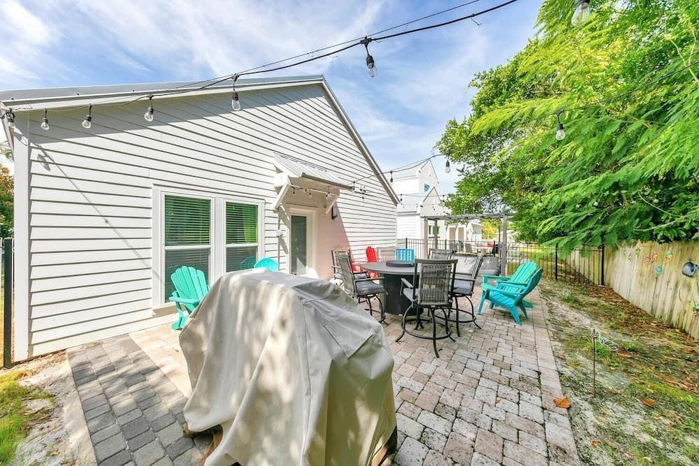 Beach Life - Image 50