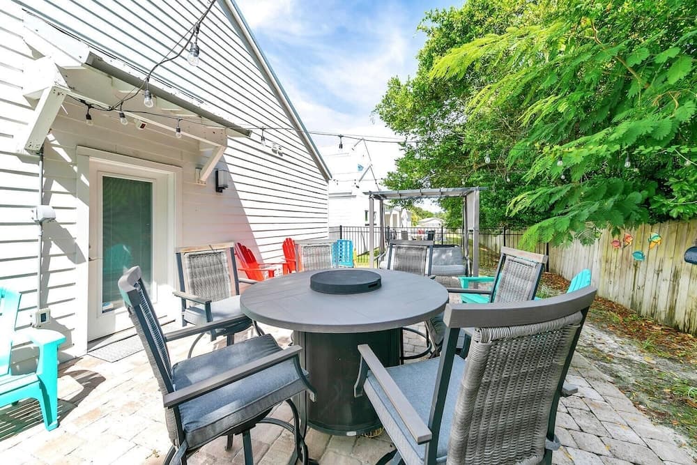 Beach Life - Image 51