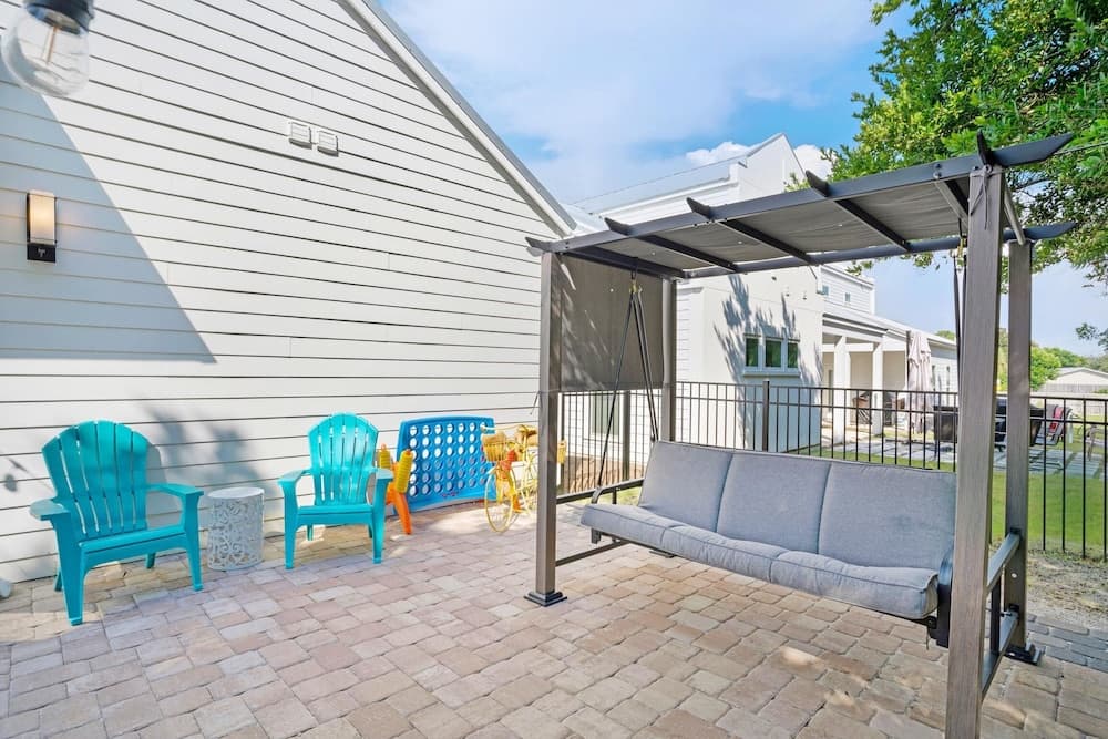 Beach Life - Image 52