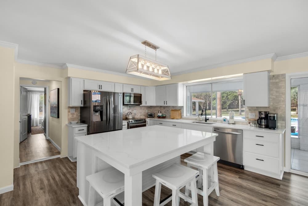 Beach Therapy - Image 24