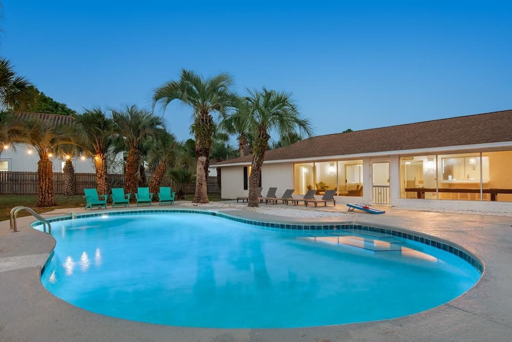 Beach Therapy - Image 58