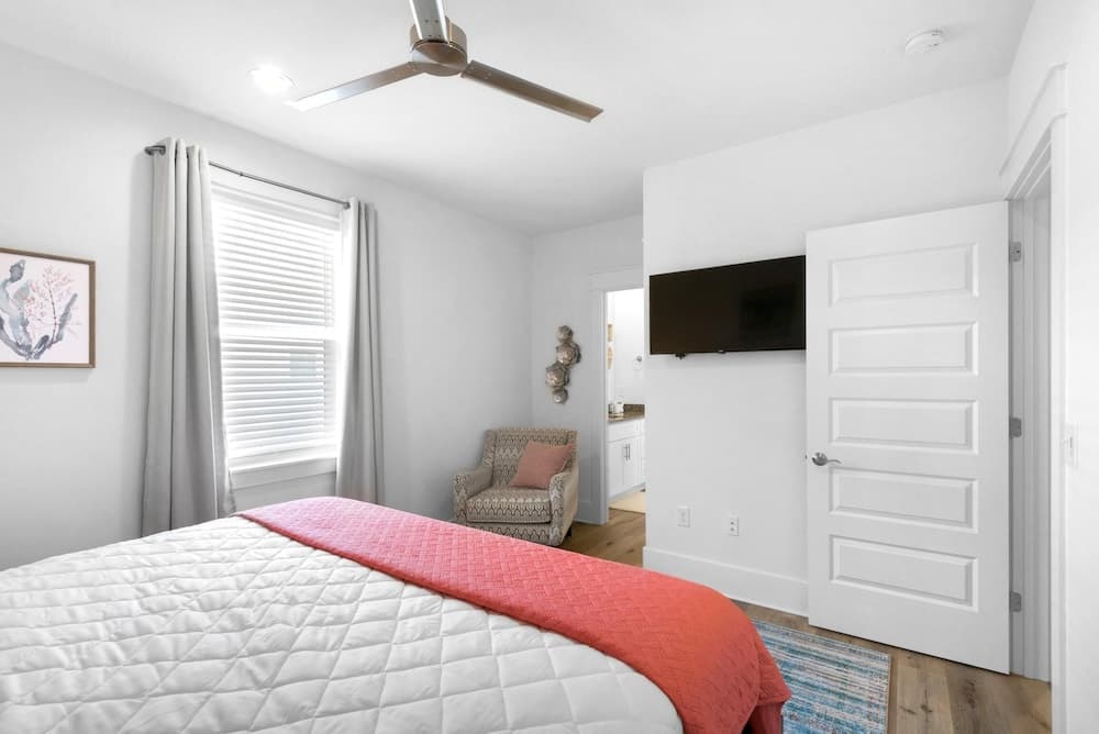 Bella Blue - Image 12