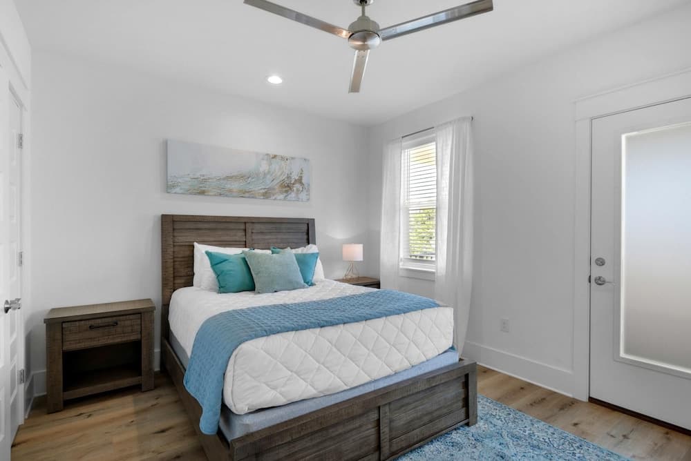 Bella Blue - Image 14