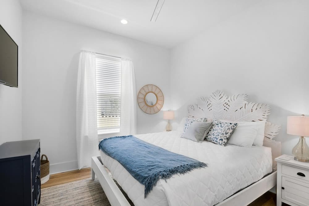 Bella Blue - Image 20