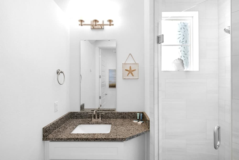 Bella Blue - Image 26