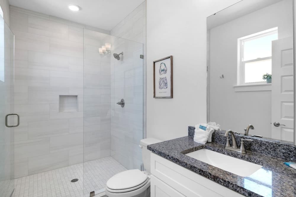 Bella Blue - Image 28