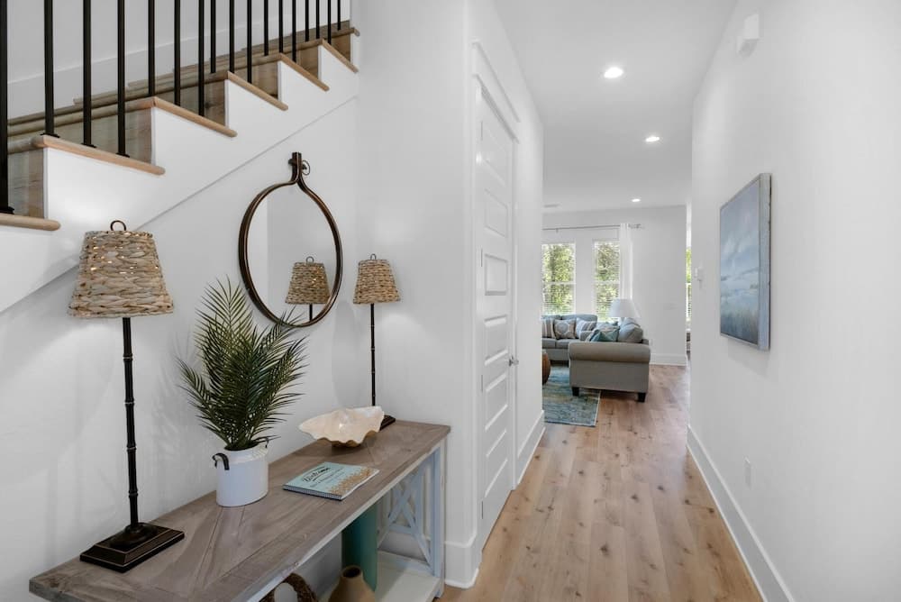 Bella Blue - Image 6