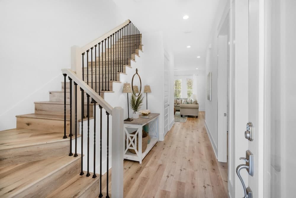 Bella Blue - Image 7