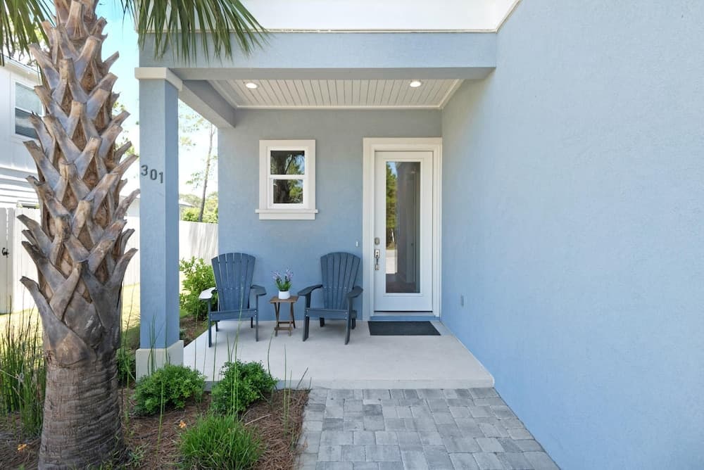 Bella Blue - Image 35