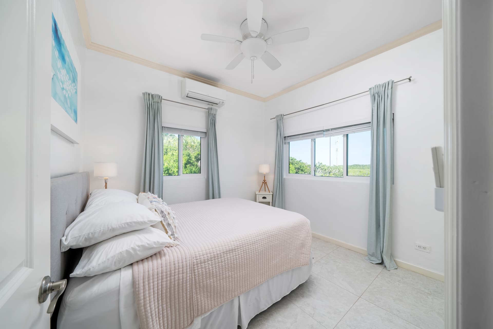 Bella Mer - Image 11