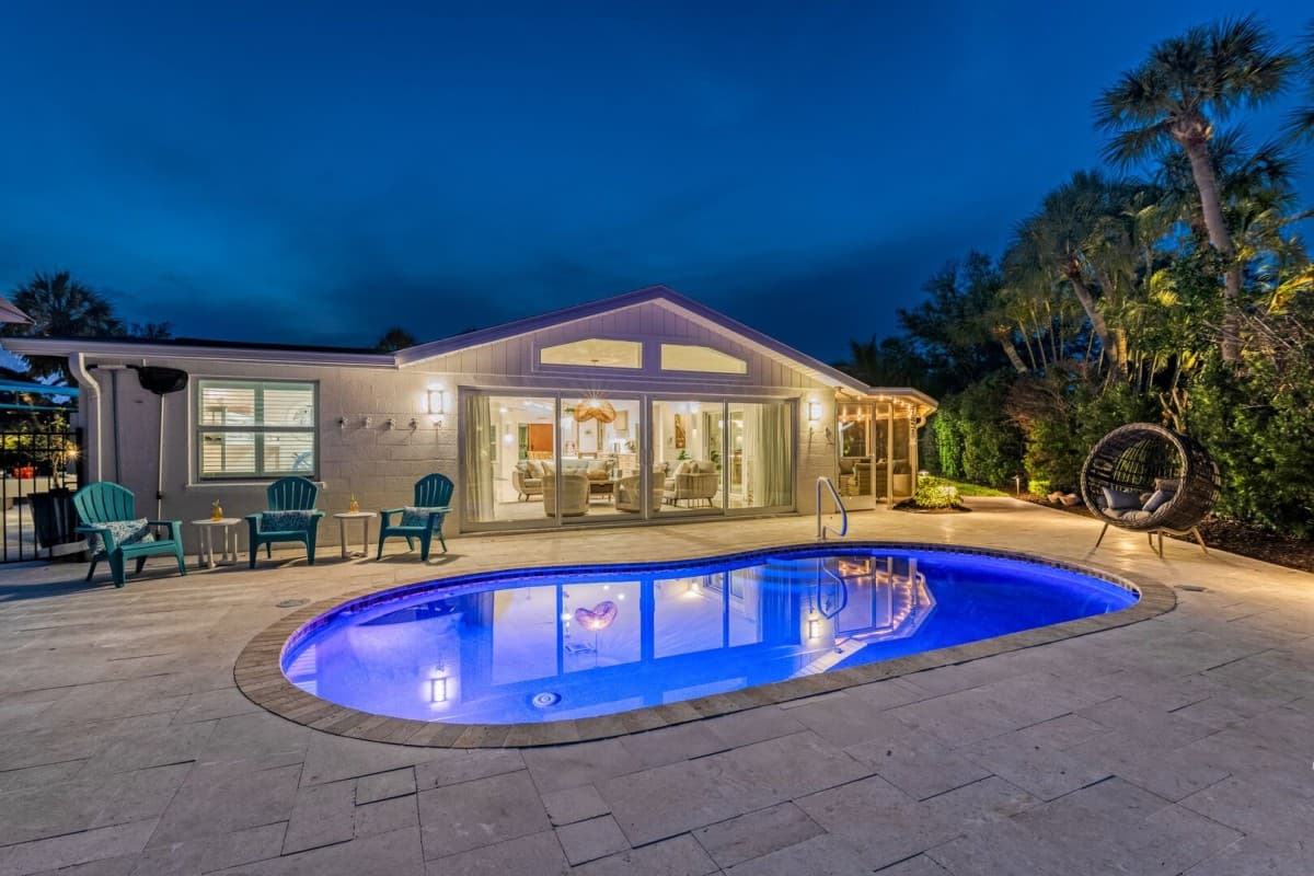 Beach Palm House - Image 70