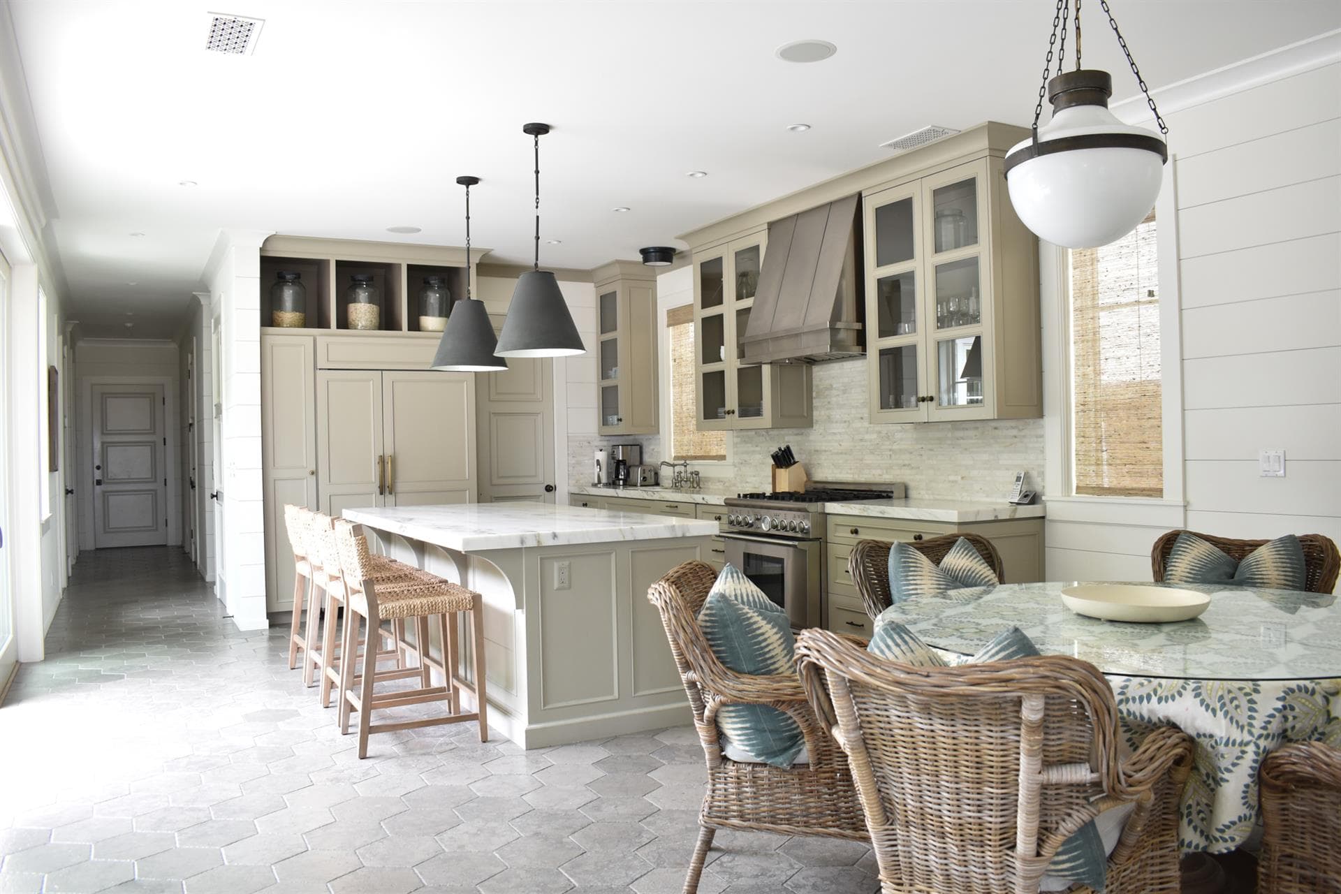 Oceanside Life - Image 5