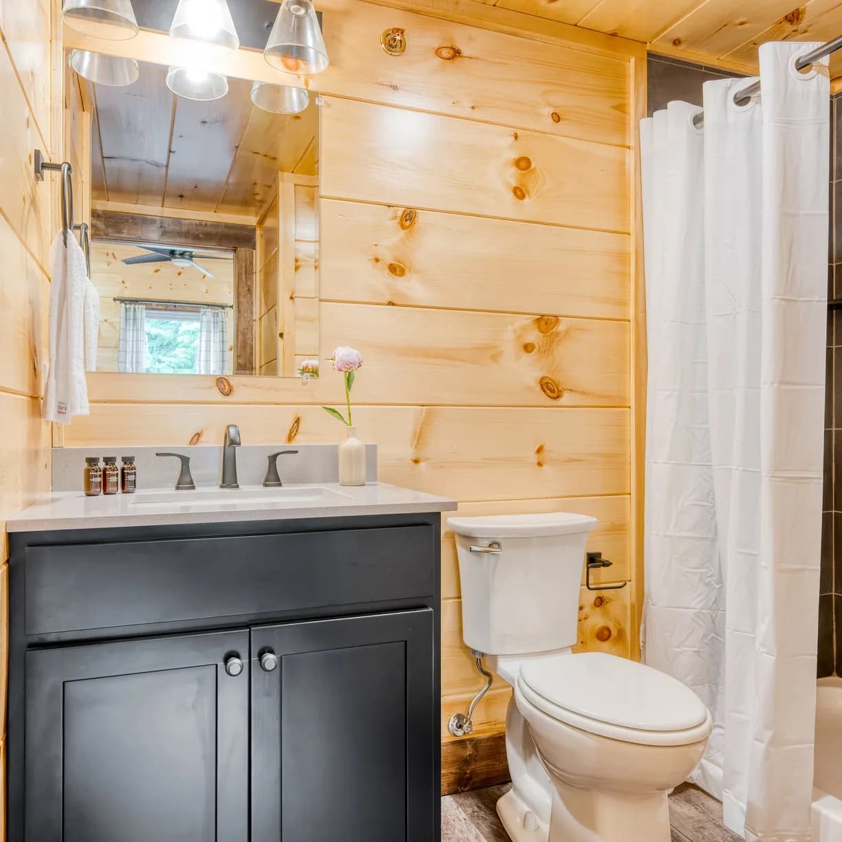 Duval Villa - Image 25