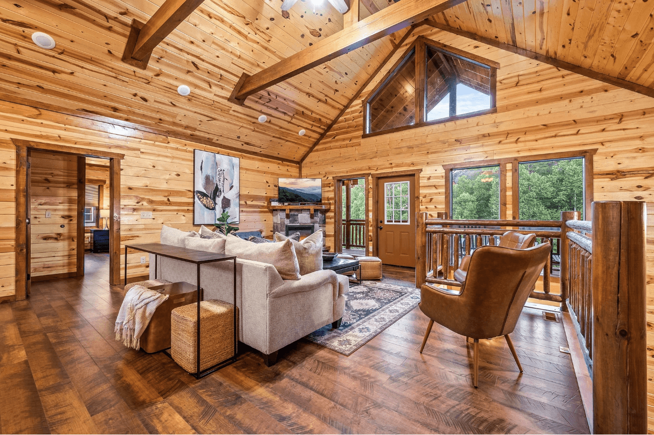 Smokey's Paradise - Image 5